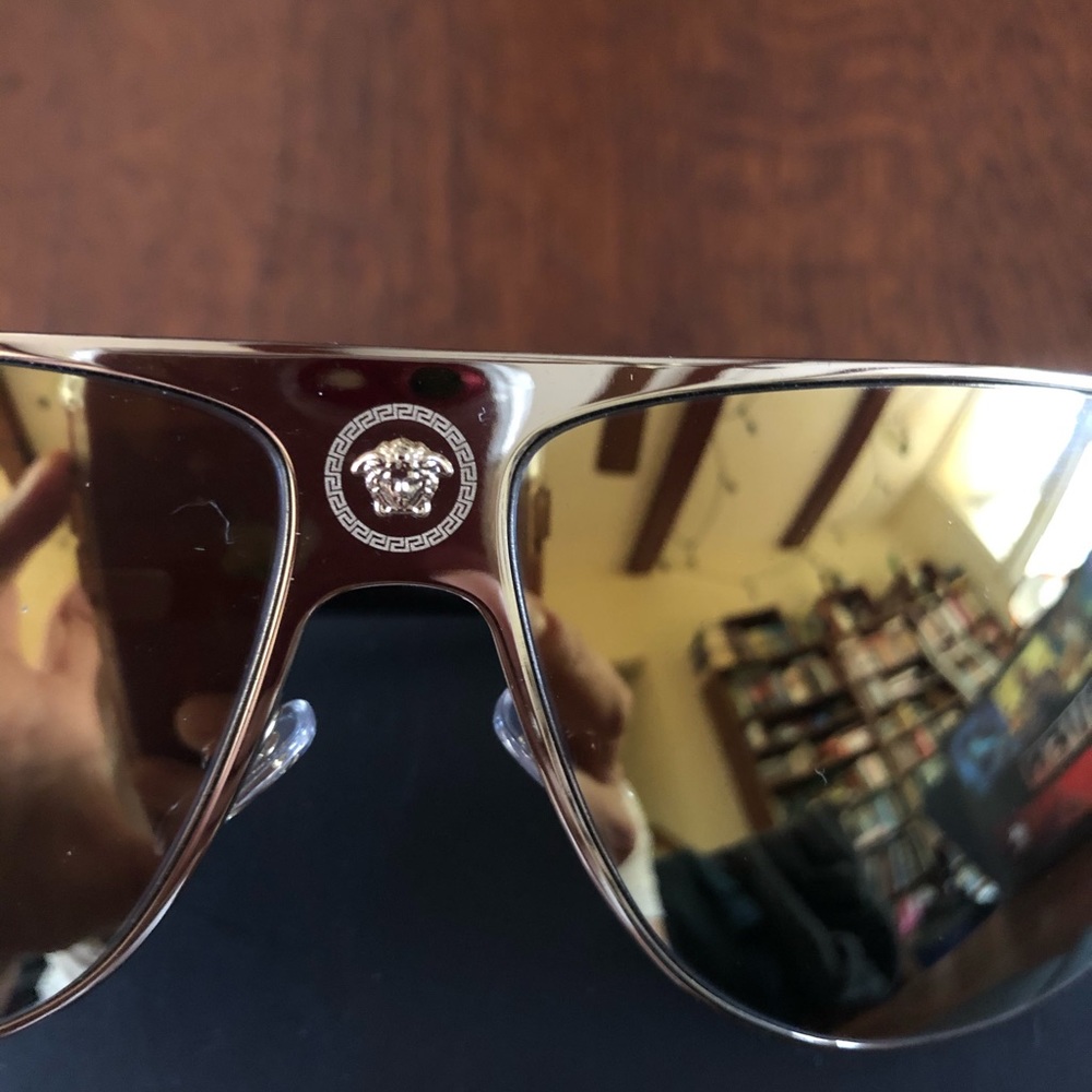 VERSACE sunglasses exclusive Luke Evans